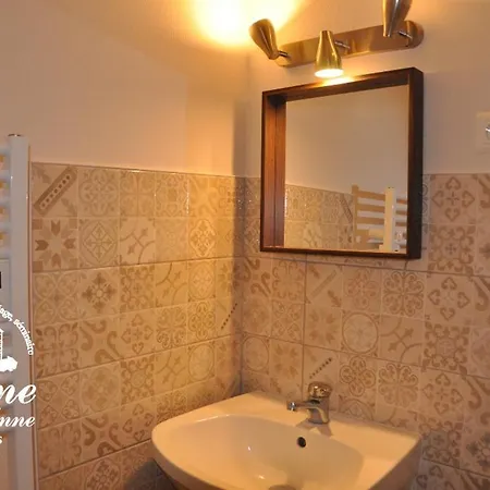 Domaine Ferme Sainte Anne Hotel