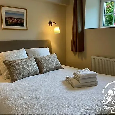 Domaine Ferme Sainte Anne Hotel